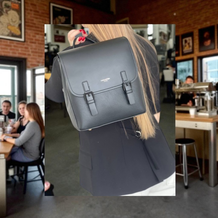 Дамска раница David Jones