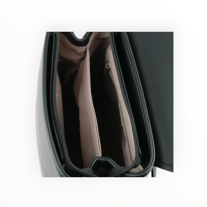 Дамска раница David Jones