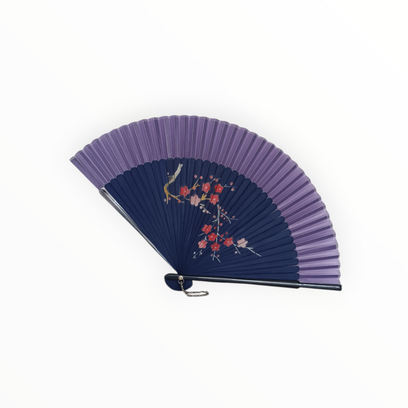 Елегантно ветрило, изработено от естествени материали