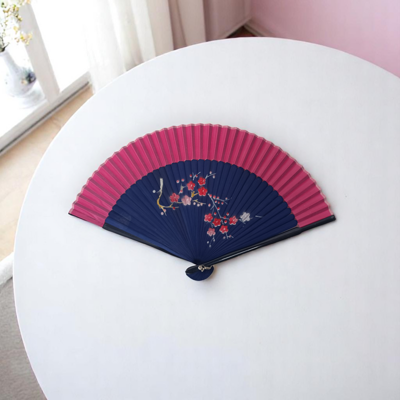 Елегантно ветрило, изработено от естествени материали