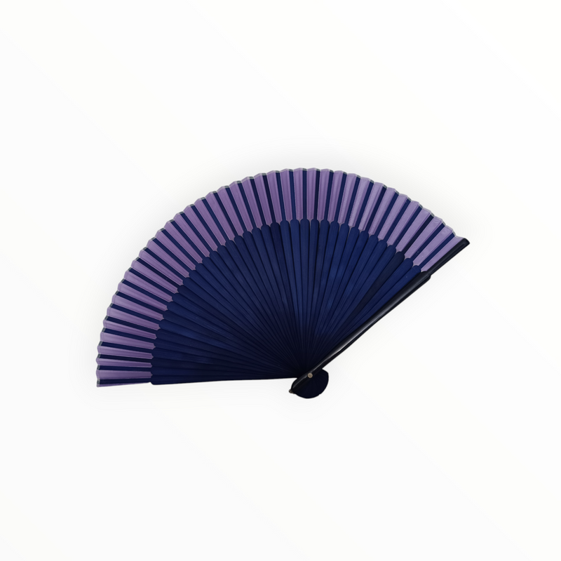 Елегантно ветрило, изработено от естествени материали